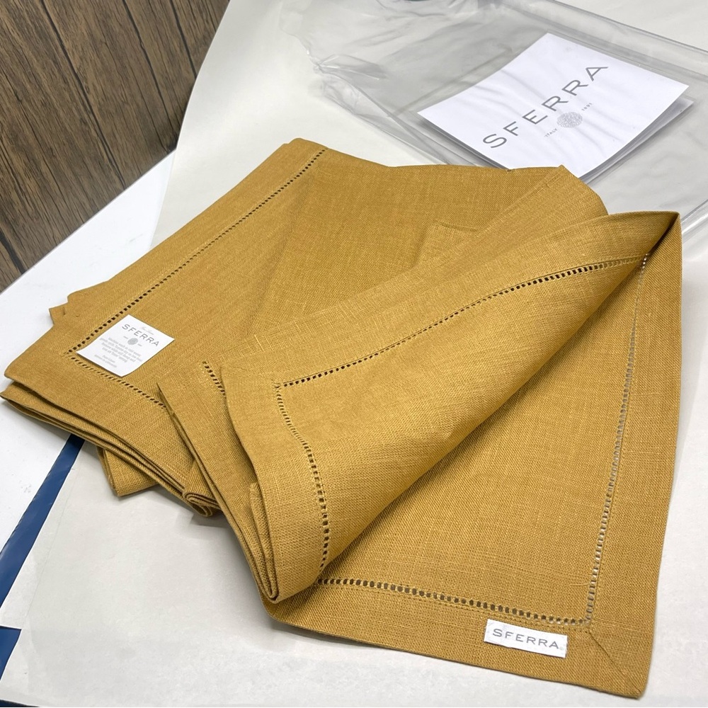 $81 SFERRA 902 Festival 20x20” Dinner Napkins - Curry Yellow Linen Set of Four
